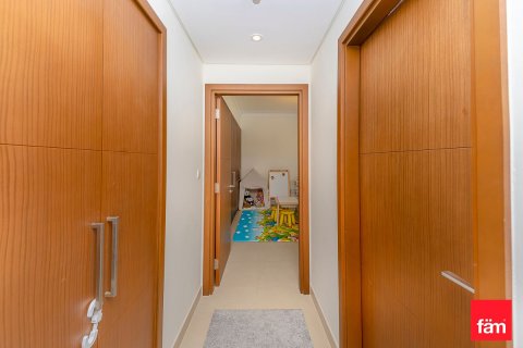 3 bedrooms Apartment  No. 131920 19