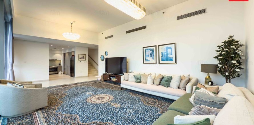 3 bedrooms Townhouse  No. 131924