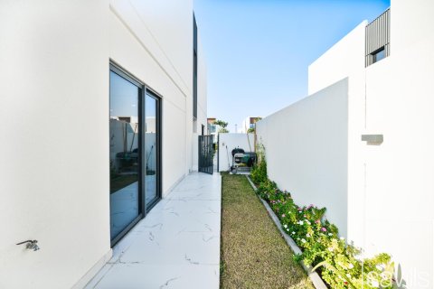 Таунхаус с 4 спальнями в Villanova, ОАЭ №136624 16