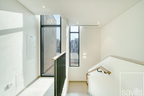 Вилла с 3 спальнями в Мудон, ОАЭ №136619 8