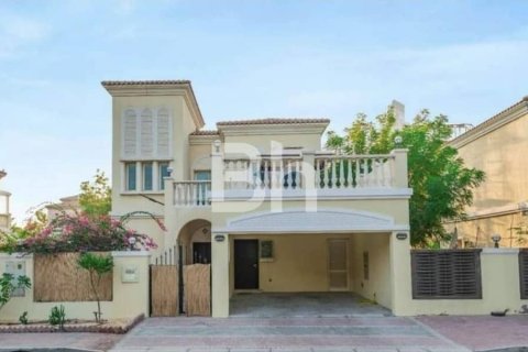 Villa de 2 dormitorios  No. 114712 2