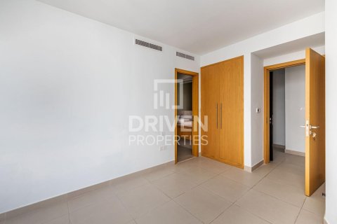 Квартира с 2 спальнями в Bellevue Towers, ОАЭ №189593 8