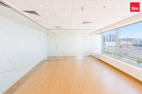 81.7m² Office in Dubai, UAE No. 199439 3