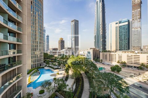 1 bedroom Apartment in Burj Vista, UAE No. 192075 17