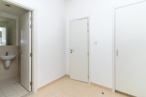 Таунхаус с 3 спальнями в Zahra Townhouses, ОАЭ №166951 11