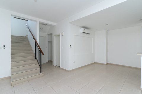 Таунхаус с 3 спальнями в Zahra Townhouses, ОАЭ №166951 4
