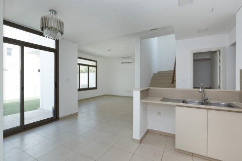 Таунхаус с 3 спальнями в Hayat Townhouses, ОАЭ №166952 12