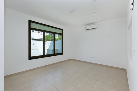 Таунхаус с 3 спальнями в Hayat Townhouses, ОАЭ №166952 4