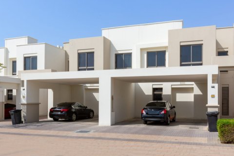 Таунхаус с 3 спальнями в Hayat Townhouses, ОАЭ №166952