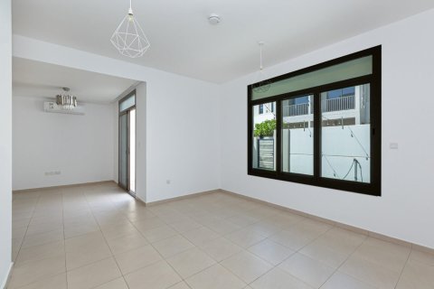 Таунхаус с 3 спальнями в Hayat Townhouses, ОАЭ №166952 5