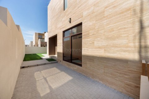 4 bedrooms Villa in District 11, UAE No. 148410 19