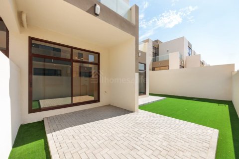 4 bedrooms Villa in District 11, UAE No. 148410 8