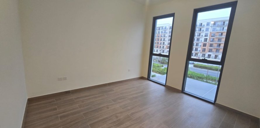 2 bedrooms Apartment in Town Square, UAE No. 148406