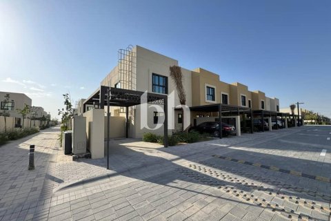 Townhouse de 3 dormitorios  No. 113104 4