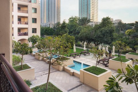 Appartement de 2 chambres à The Views, UAE No. 201191