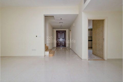 2 bedrooms Townhouse in Falcon City of Wonders, UAE No. 155205 7