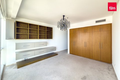 Квартира с 3 спальнями №120367 6