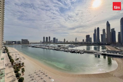 Квартира с 3 спальнями №120366 31