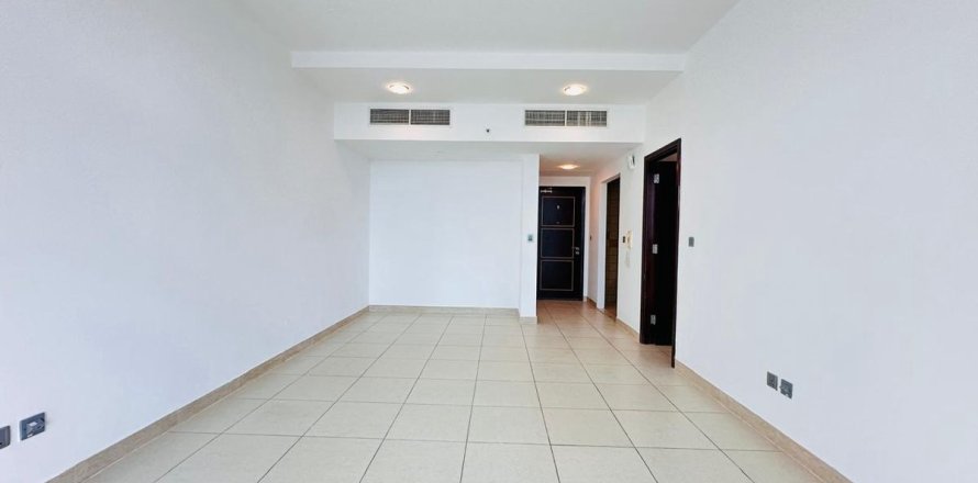 2 bedrooms Apartment in Dubai, UAE No. 143588