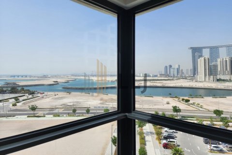 Apartment de 3 dormitorios en Al Reem Island, UAE No. 102038 9