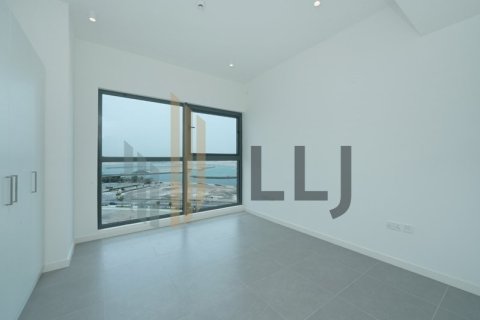 Apartment de 3 dormitorios en Al Reem Island, UAE No. 102038 11
