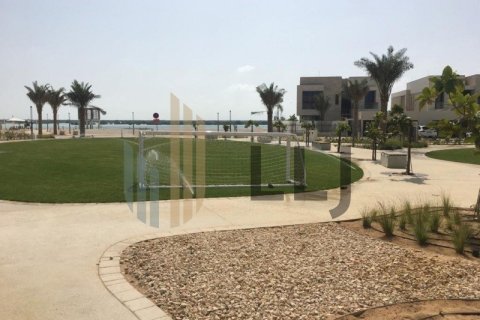 4 غرف نوم فيلا على جزيرة السعديات, الإمارات العربية المتحدة رقم 102036 3