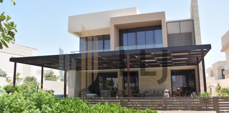 4 غرف نوم فيلا على جزيرة السعديات, الإمارات العربية المتحدة رقم 102037