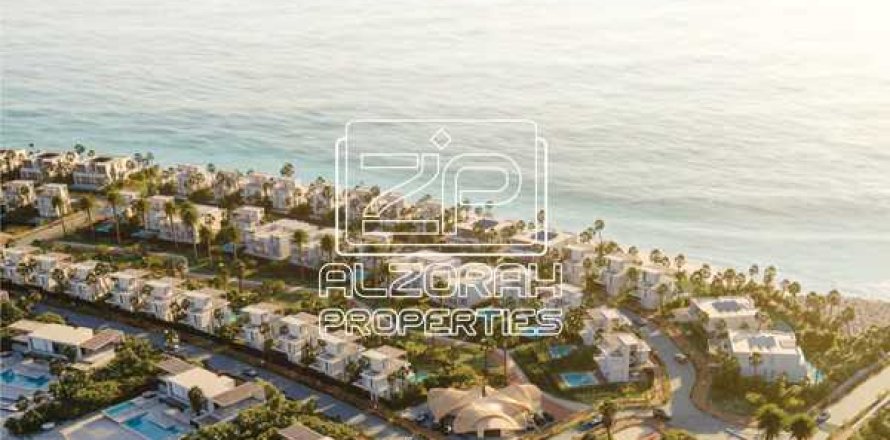 Villa de 5 dormitorios en Sharjah Waterfront City, UAE No. 186565