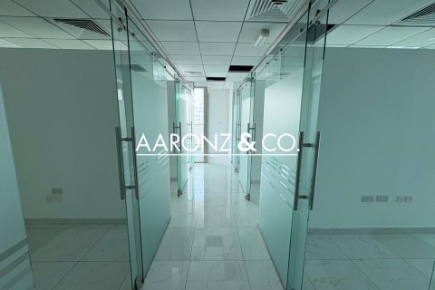 177m² Office in Business Bay, UAE No. 145091 13