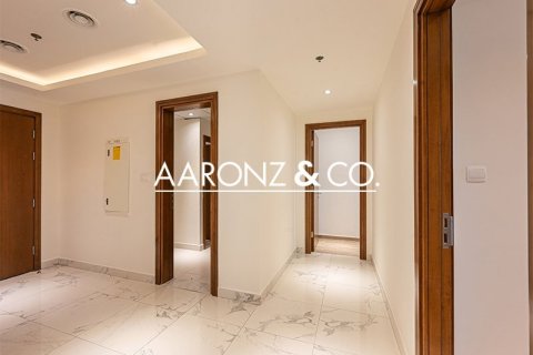 4 bedrooms Apartment in Business Bay, UAE No. 145096 8