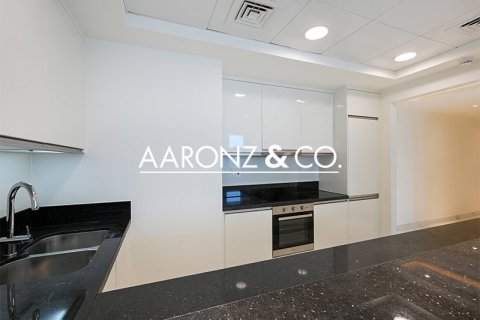 4 bedrooms Apartment in Business Bay, UAE No. 145096 11