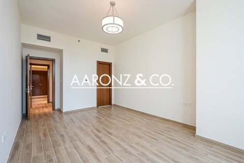 4 bedrooms Apartment in Business Bay, UAE No. 145096 7