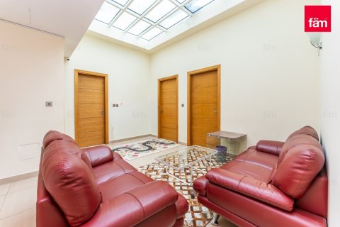 Villa de 4 dormitorios  No. 115311 7