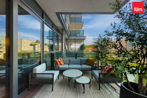 Квартира с 2 спальнями в City Walk, ОАЭ №148536