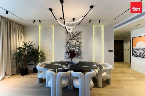 Квартира с 2 спальнями в City Walk, ОАЭ №148536 4