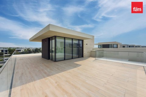 Villa de 5 dormitorios No. 134855 25