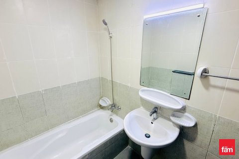 2 bedrooms Apartment in Dubai, UAE No. 164813 6