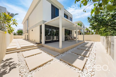 Villa de 4 chambres à Harmony, UAE No. 173477 5