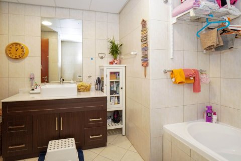 Квартира с 2 спальнями в Motor City, ОАЭ №135114 23