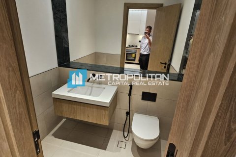 1 bedroom Apartment in Abu Dhabi, UAE No. 107053 15