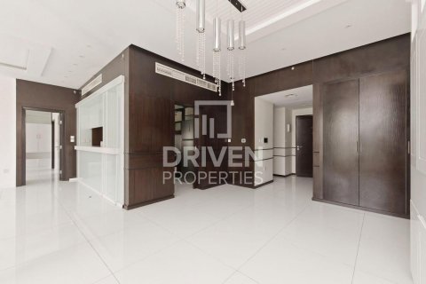 3 bedrooms Apartment in The Residences, UAE No. 192324 8