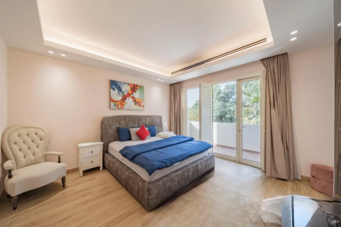 Вилла с 4 спальнями в Дубай, ОАЭ №146798 9