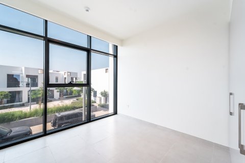 4 bedrooms Townhouse in Arabian Ranches 3, UAE No. 146793 8