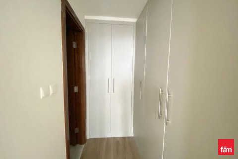 2 bedrooms Apartment in Business Bay, UAE No. 161779 16