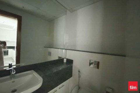 2 bedrooms Apartment in Business Bay, UAE No. 161779 19
