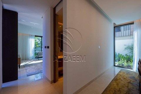 5 bedrooms Villa on the Saadiyat Island, UAE No. 90032 24