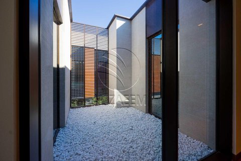 5 bedrooms Villa on the Saadiyat Island, UAE No. 90032 15