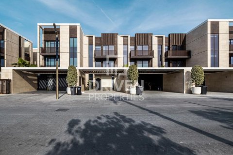 Villa de 3 dormitorios en Jumeirah Bay Island, UAE No. 83945 30