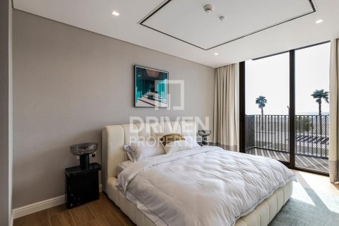 Villa de 3 dormitorios en Jumeirah Bay Island, UAE No. 83945 8