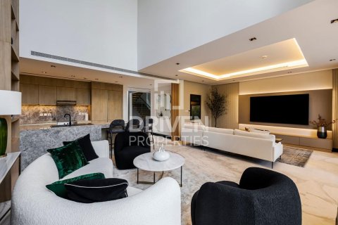 Villa de 3 dormitorios en Jumeirah Bay Island, UAE No. 83945 2